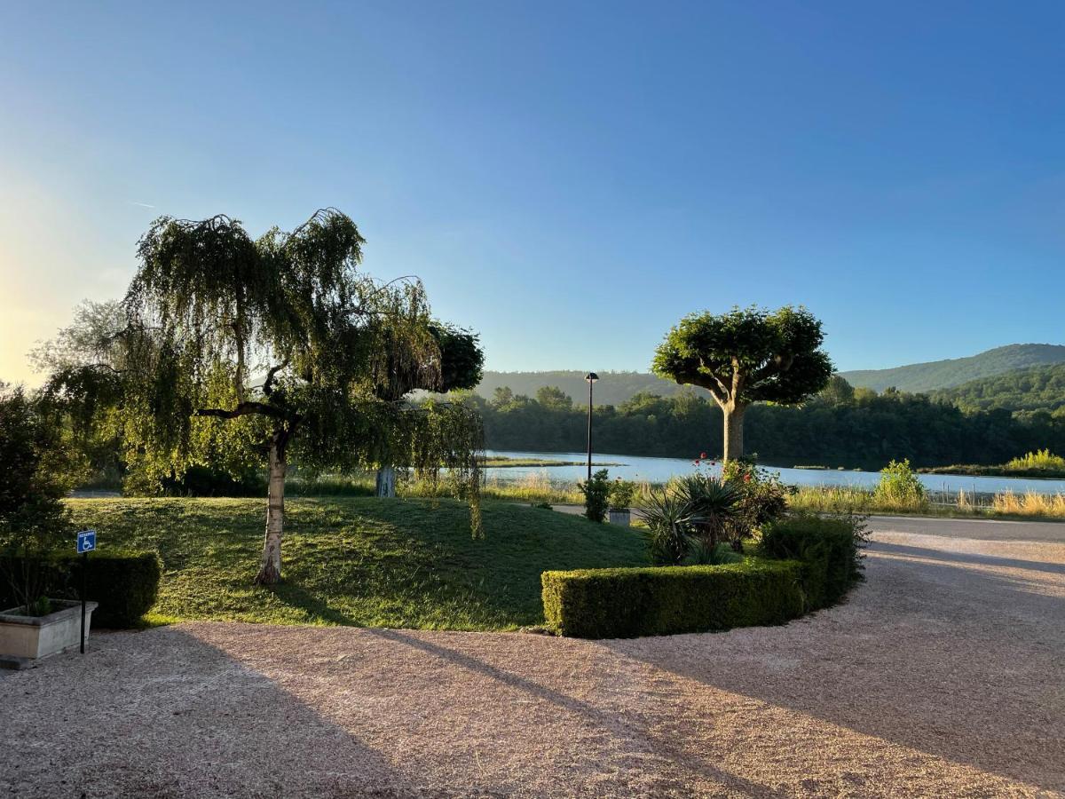 Hotel Restaurant Du Lac Boussens  Buitenkant foto